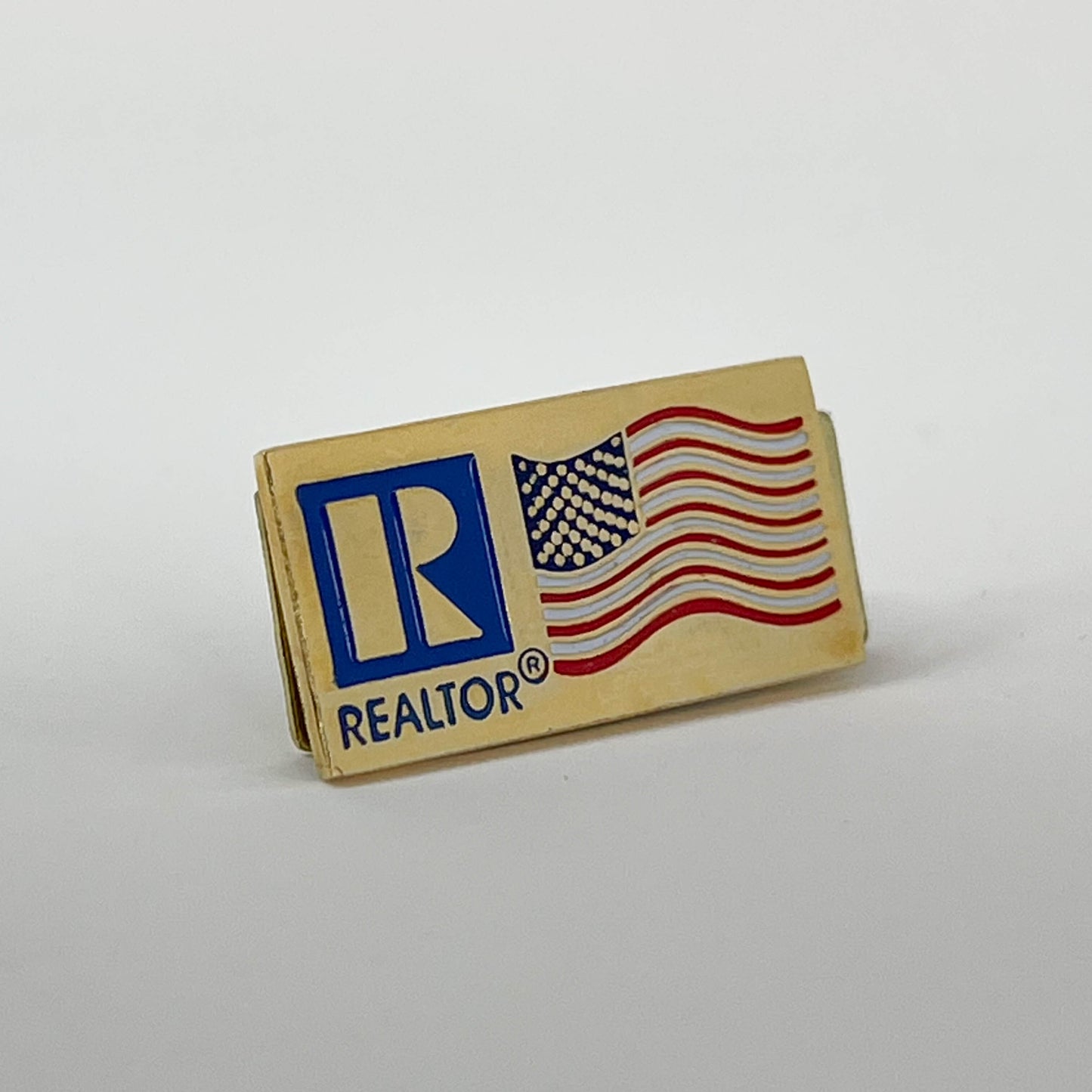 Realtor Pin Flag Magnet Gold (MRPFM)
