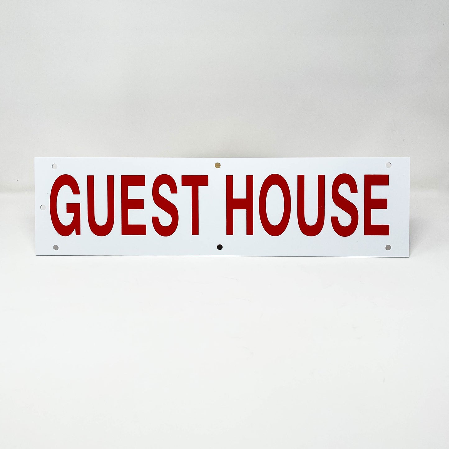 Rider Guest House 18" Medium Size (RGUES)