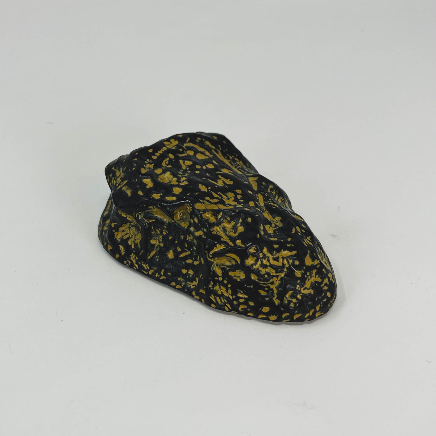 Rock Key Holder Hide a Key Resists Harsh Weater Assorted Colors (ROCKK)