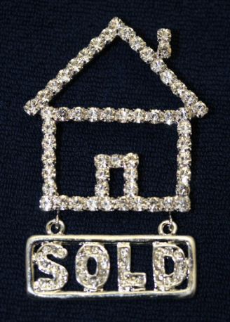 Silver Tone Rhinestone House Home Sold Sign Realtor Brooch Pin ( SOLDH)